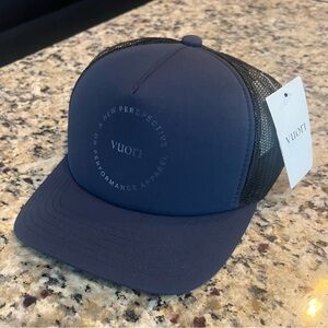 Vuori foam trucker hat NWT unisex navy blue